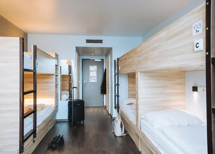 Meininger Downtown Franz Hotel 3*