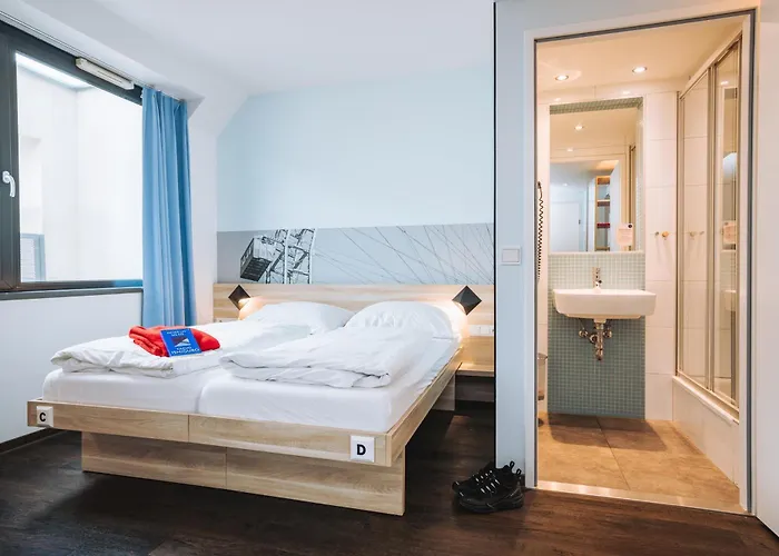 Meininger Downtown Franz Hotel